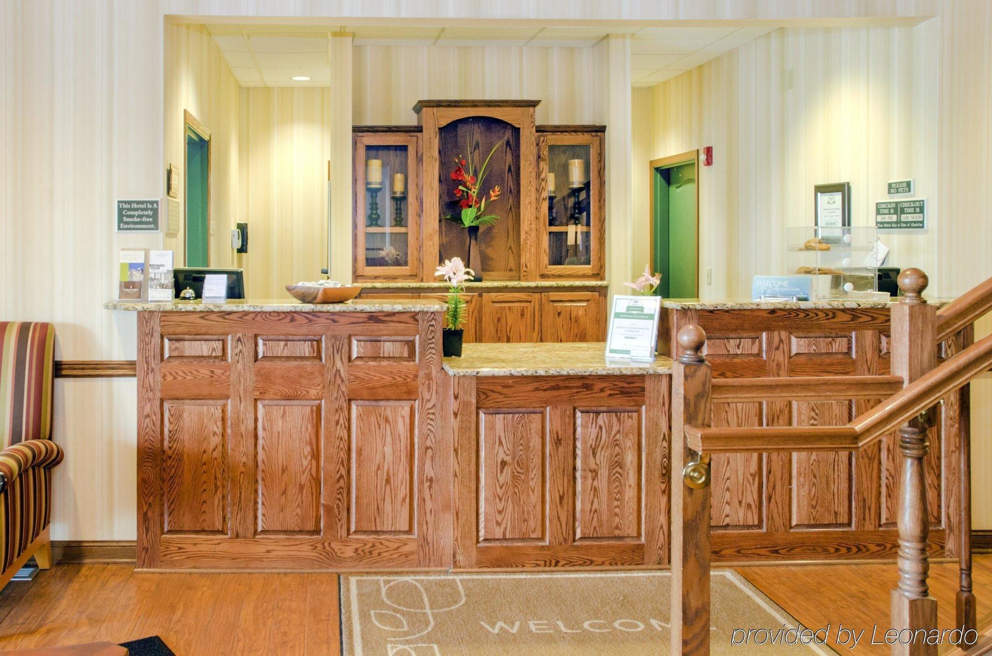 Country Inn & Suites By Radisson, Kansas City At Village West, Ks Bonner Springs エクステリア 写真