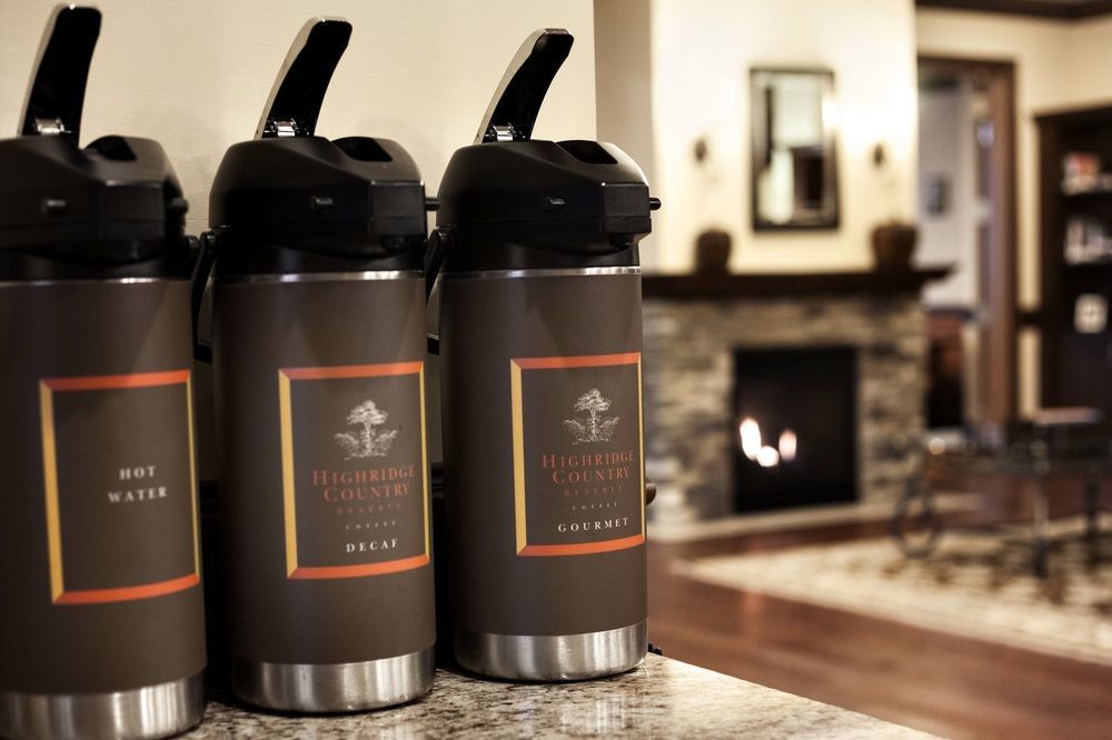 Country Inn & Suites By Radisson, Kansas City At Village West, Ks Bonner Springs エクステリア 写真