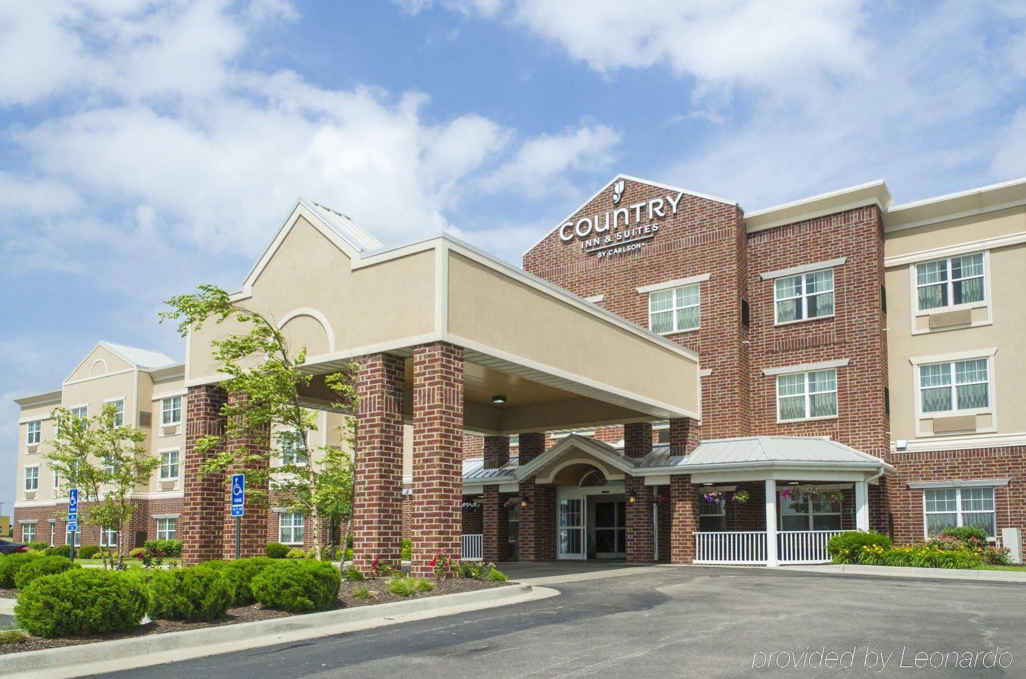 Country Inn & Suites By Radisson, Kansas City At Village West, Ks Bonner Springs エクステリア 写真